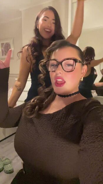 Full leaked Candicedih page private photo