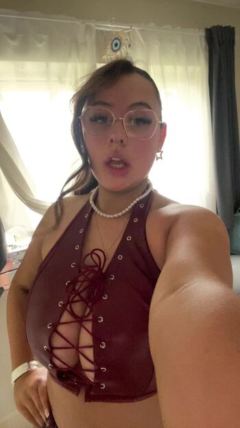 Full leaked Candicedih page private photo