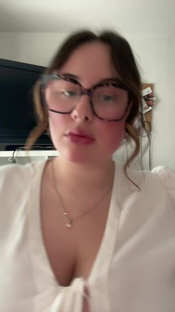 Full leaked Candicedih private photo