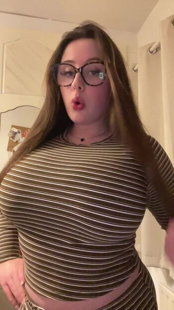 Full leaked Candicedih private photo
