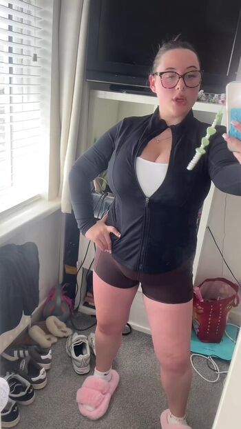 Full leaked Candicedih private photo