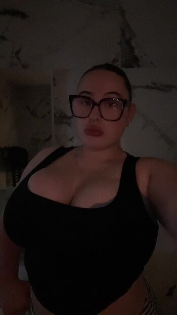 Full leaked Candicedih private photo