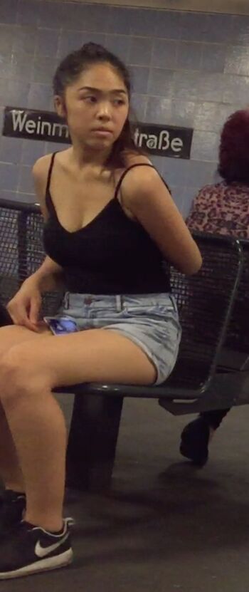 Full leaked Candid boobs private photo