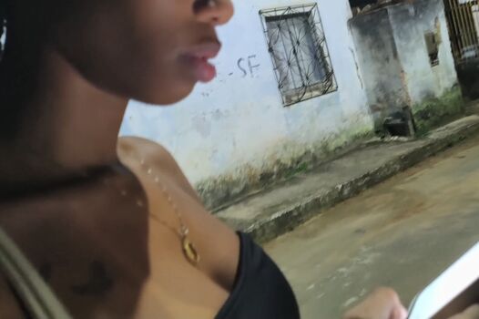 Full leaked Candid boobs private photo