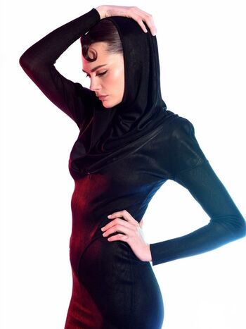 Full leaked Cara delevingne private photo