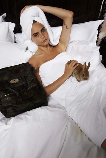 Full leaked Cara delevingne page private photo