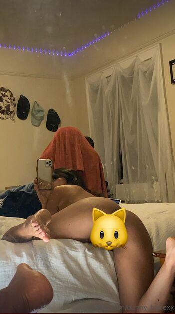 Full leaked Carababexx private photo