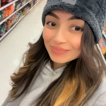 Full leaked Caradeliz private photo