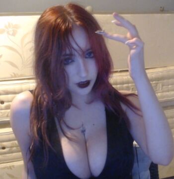 Full leaked Caralouss private photo