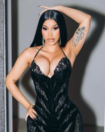 Full leaked Cardi b page private photo