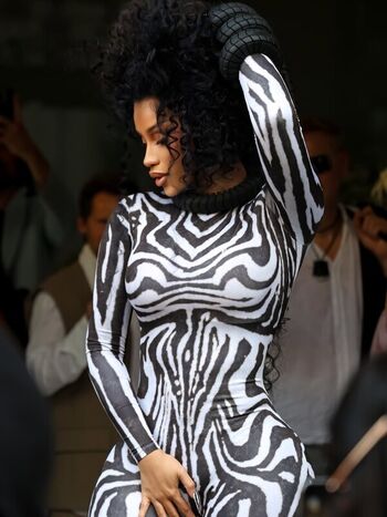 Full leaked Cardi b  page private photo
