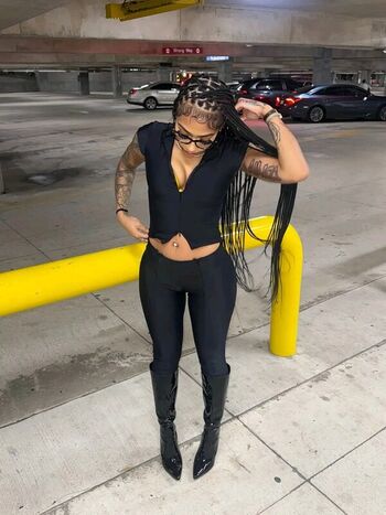 Full leaked Carenavonchae private photo