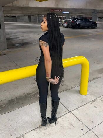 Full leaked Carenavonchae private photo