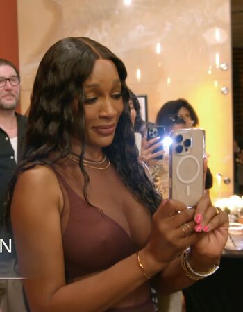Full leaked Cari champion private photo