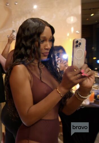 Full leaked Cari champion private photo