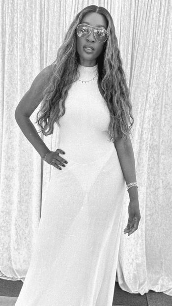 Full leaked Cari champion private photo