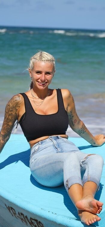 Full leaked Carina spack private photo