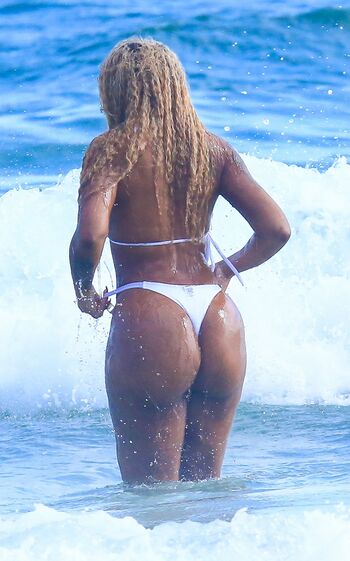 Full leaked Cariucha private photo