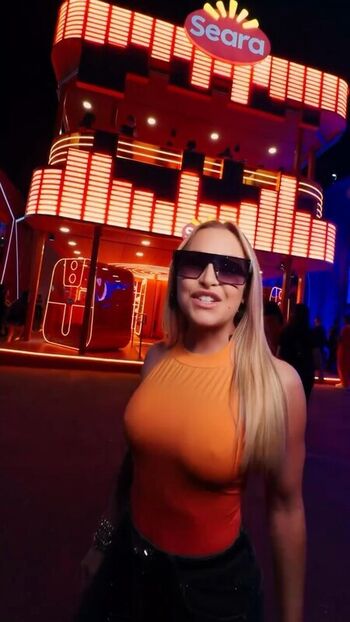 Full leaked Carla diaz private photo