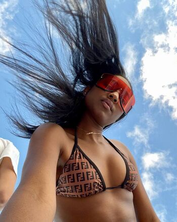 Full leaked Carlacia private photo