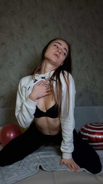 Full leaked Carlarasmussen private photo