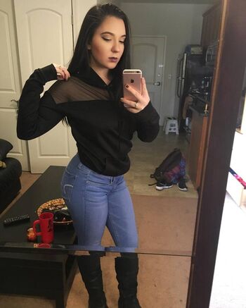 Full leaked Carly duchemin page private photo
