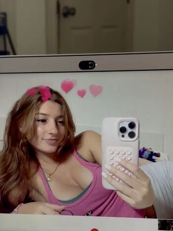 Full leaked Carmela page private photo