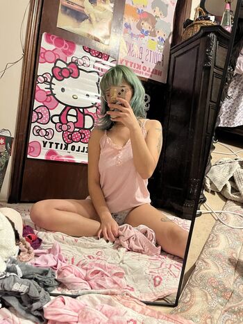 carmennl0ve