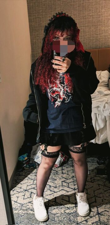 Full leaked Carmilla roux private photo