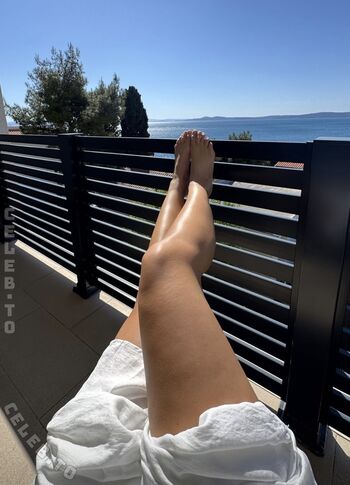 Full leaked Caro winter private photo