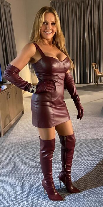 Full leaked Carol vorderman private photo