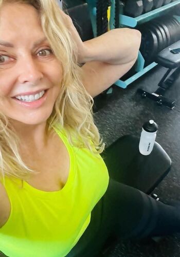 Full leaked Carol vorderman private photo