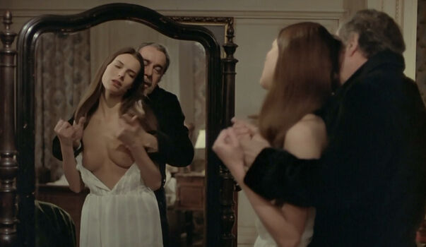Full leaked Carole bouquet private photo