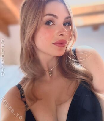 Full leaked Carolin grob private photo