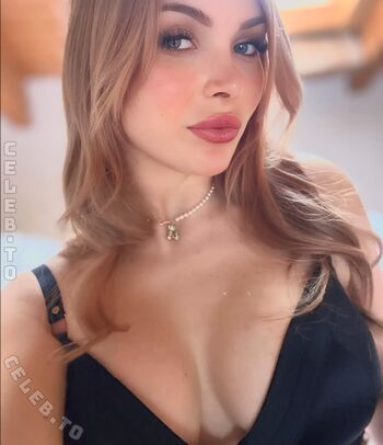 Full leaked Carolin grob private photo