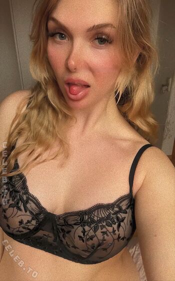 Full leaked Carolin grob private photo
