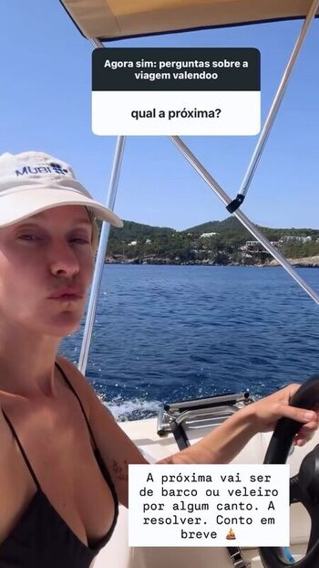 Full leaked Caroline abras private photo