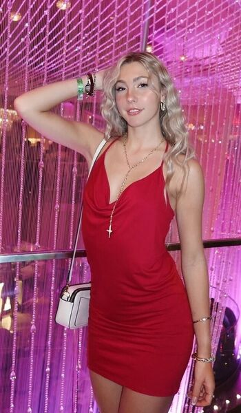 Full leaked Caroline ambrose private photo