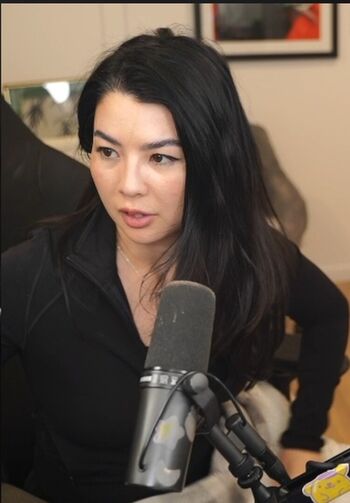 Full leaked Carolinekwan private photo