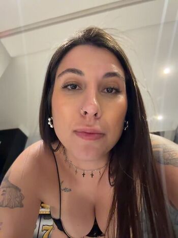 Full leaked Carolini private photo