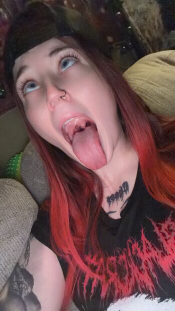 Full leaked Carrie cannie private photo