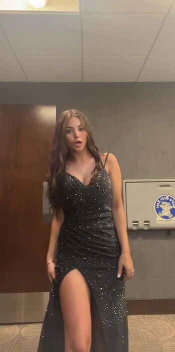 Full leaked Carys dubinski private photo