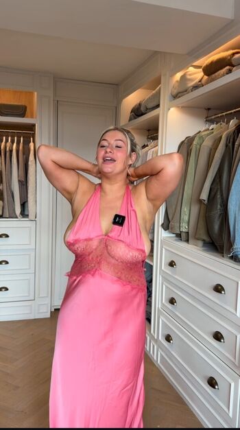 Full leaked Carys whittaker page private photo