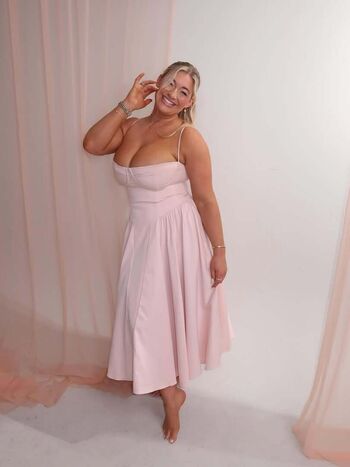 Full leaked Carys whittaker page private photo