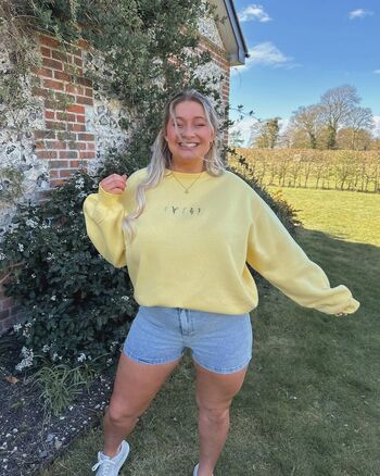 Full leaked Carys whittaker page private photo