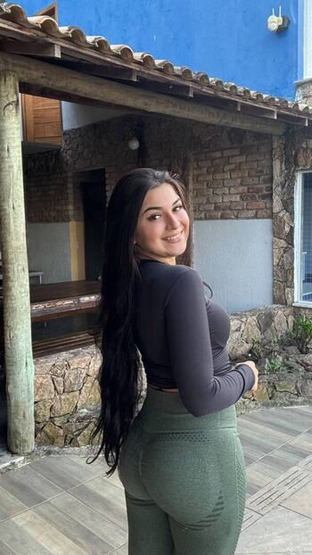 Cassia Moreno