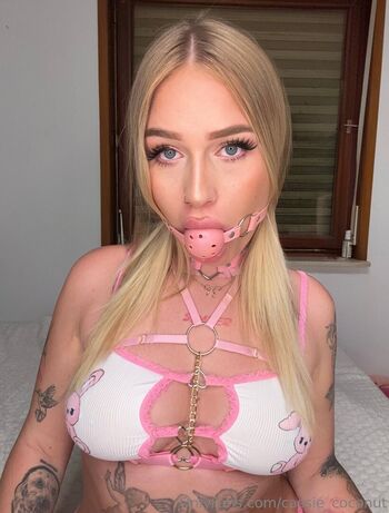 Full leaked Cassie coconut private photo