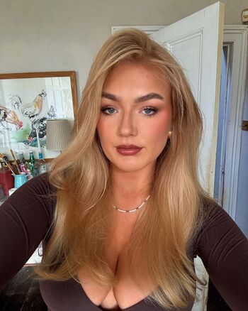 Full leaked Cassiedavidsonx private photo