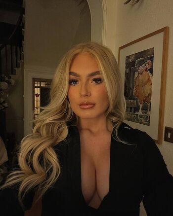 Full leaked Cassiedavidsonx private photo