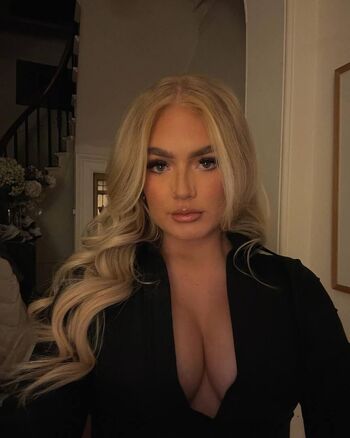Full leaked Cassiedavidsonx private photo